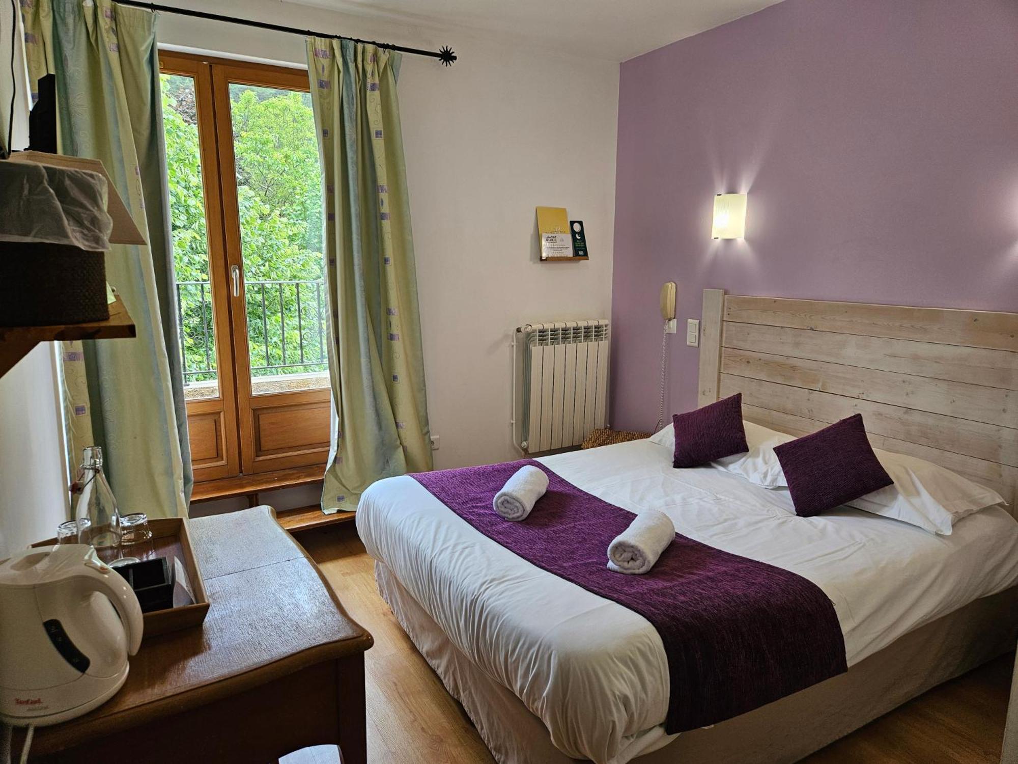 Hotel Le Mont Barral Creyers Zewnętrze zdjęcie